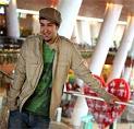 Smiley da martisoare cu autograf la Baneasa Shopping City